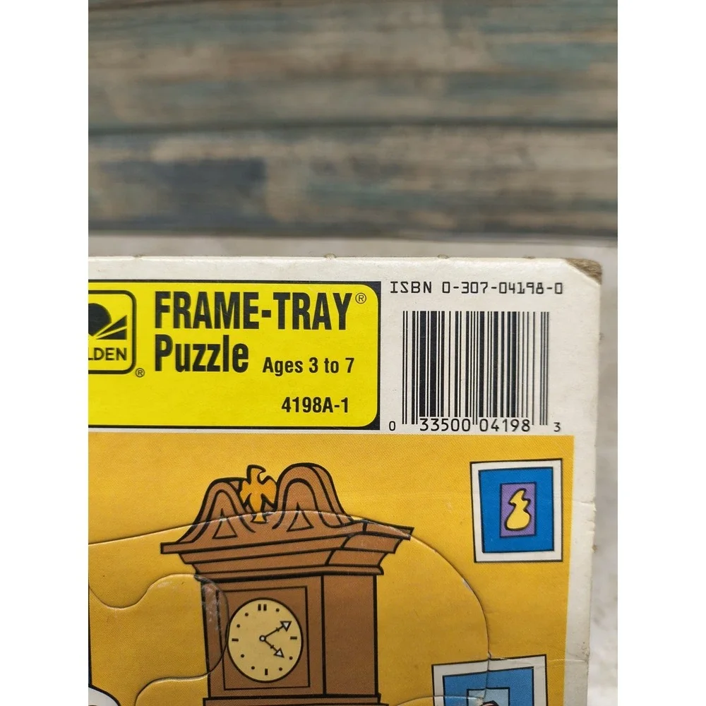 Vintage Disney - 101 DALMATIANS - 12 Piece Golden Frame Tray‎ Puzzle - 4198A-1